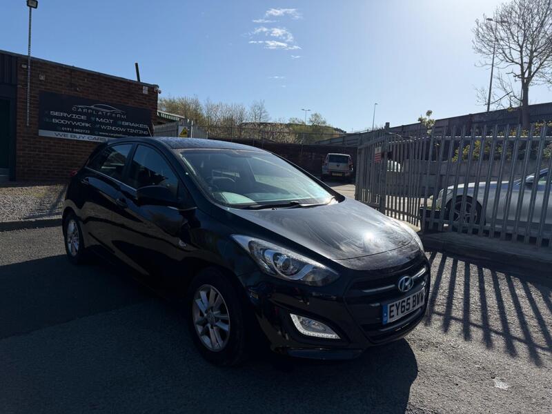 2015 Hyundai i30 - interior
