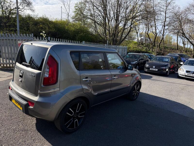 2010 Kia Soul - interior